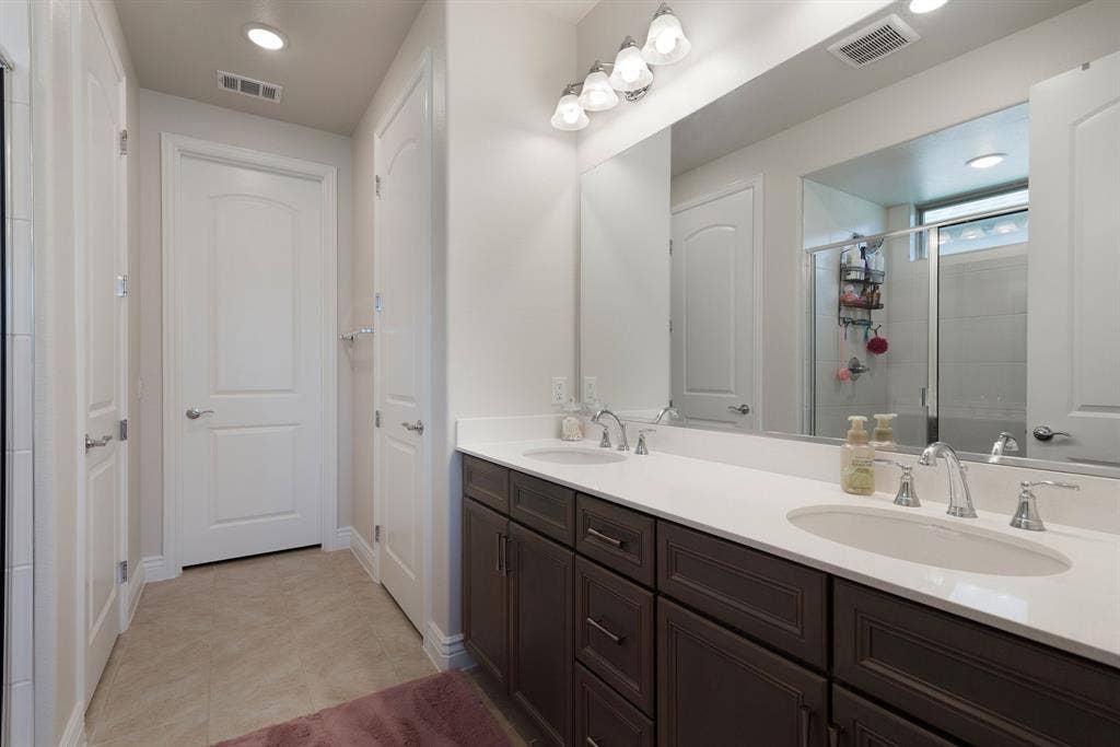 9533 Windwood Lane, Denton, TX 76207