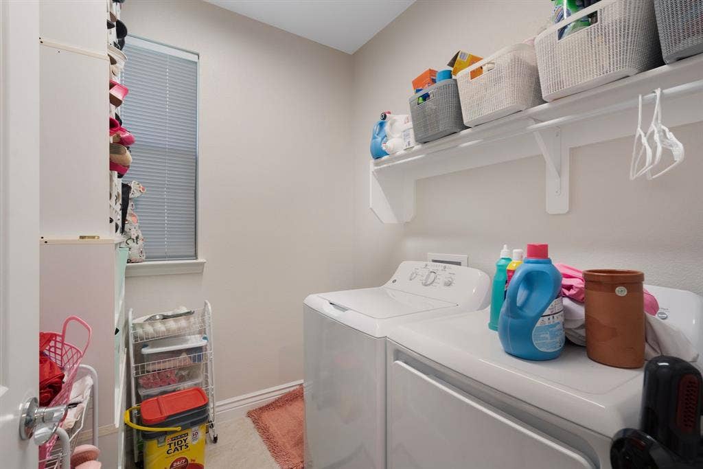 9533 Windwood Lane, Denton, TX 76207