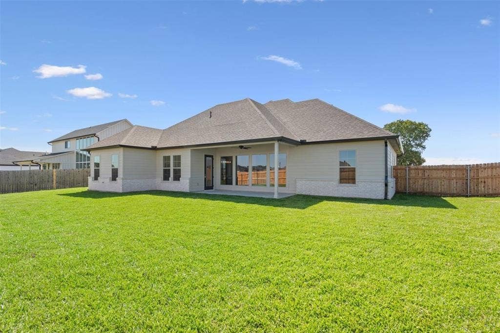 168 Water View Lane, Robinson, TX 76706 168 Water View Lane, Robinson, TX 76706