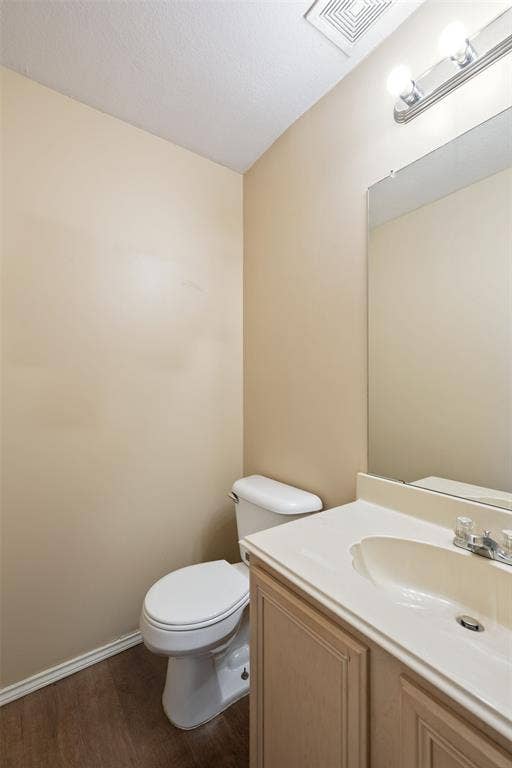 2301 Brookview Drive, McKinney, TX 75072 2301 Brookview Drive, McKinney, TX 75072