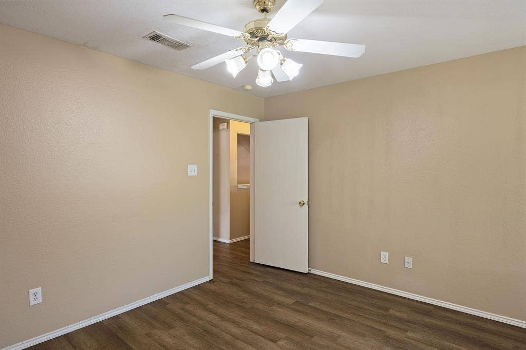 2301 Brookview Drive, McKinney, TX 75072 2301 Brookview Drive, McKinney, TX 75072