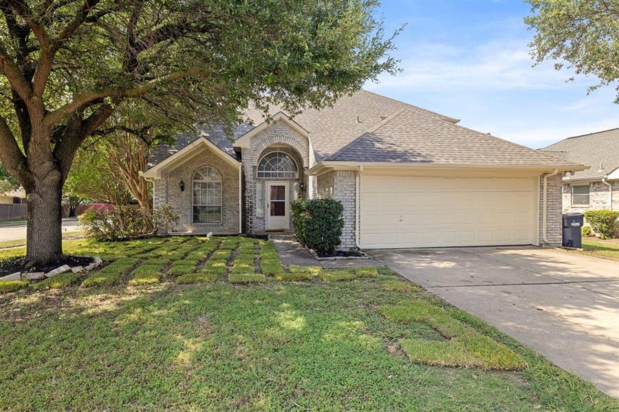Property photo for 2301 Brookview Drive, McKinney, TX