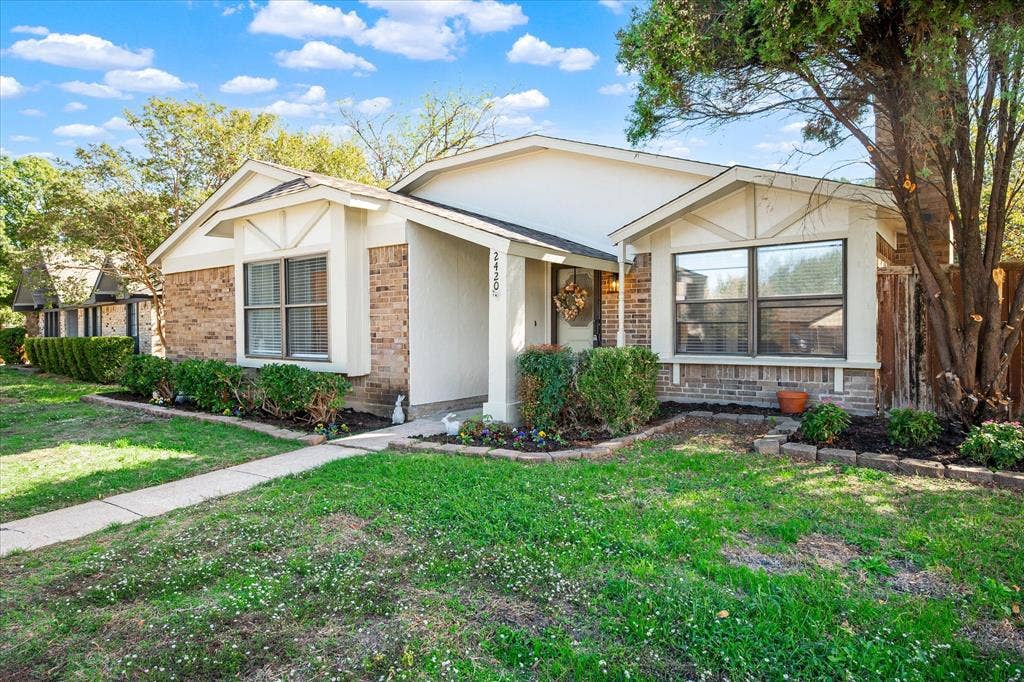 2420 Royal Oaks Drive, Plano, TX 75074