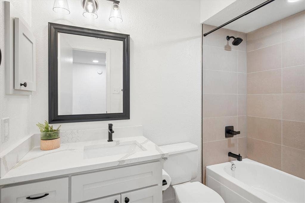 2420 Royal Oaks Drive, Plano, TX 75074