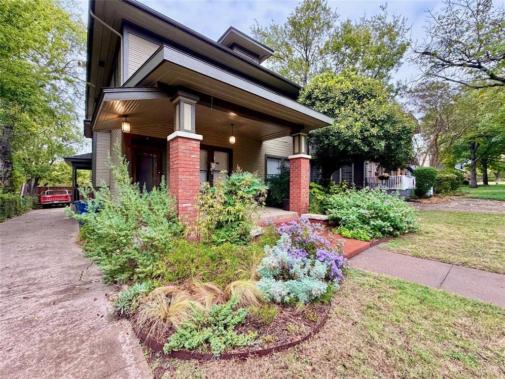 5819 Victor Street, Dallas, TX 75214 5819 Victor Street, Dallas, TX 75214