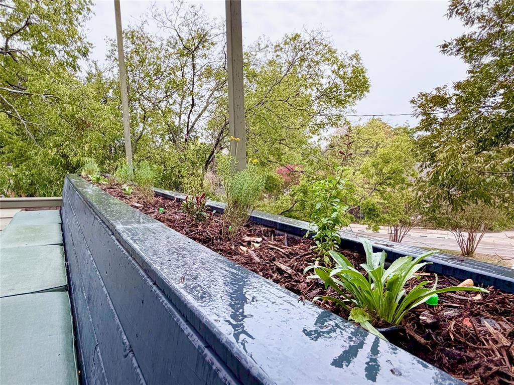 5819 Victor Street, Dallas, TX 75214 5819 Victor Street, Dallas, TX 75214