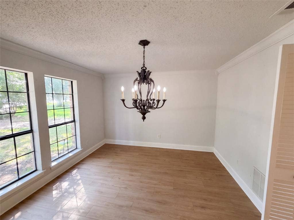 2913 Bedfordshire Lane, Plano, TX 75075