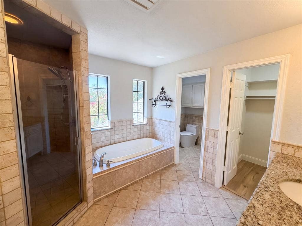 2913 Bedfordshire Lane, Plano, TX 75075