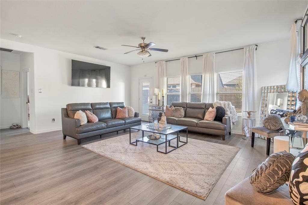 808 Goldenrod Lane, Princeton, TX 75407 808 Goldenrod Lane, Princeton, TX 75407