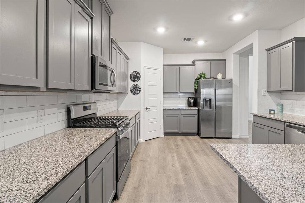 808 Goldenrod Lane, Princeton, TX 75407 808 Goldenrod Lane, Princeton, TX 75407