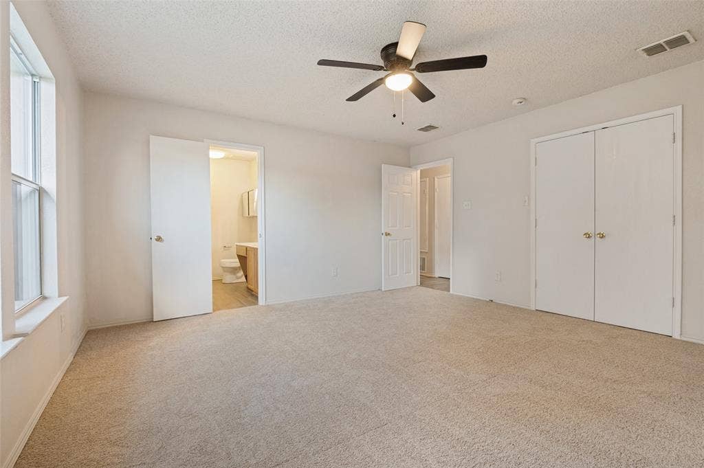 8456 Canvasback Lane, Dallas, TX 75249 8456 Canvasback Lane, Dallas, TX 75249