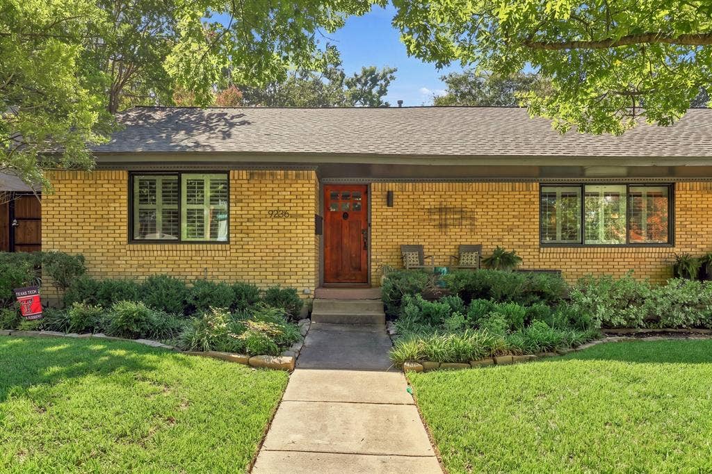 9236 Chiswell Road, Dallas, TX 75238 9236 Chiswell Road, Dallas, TX 75238