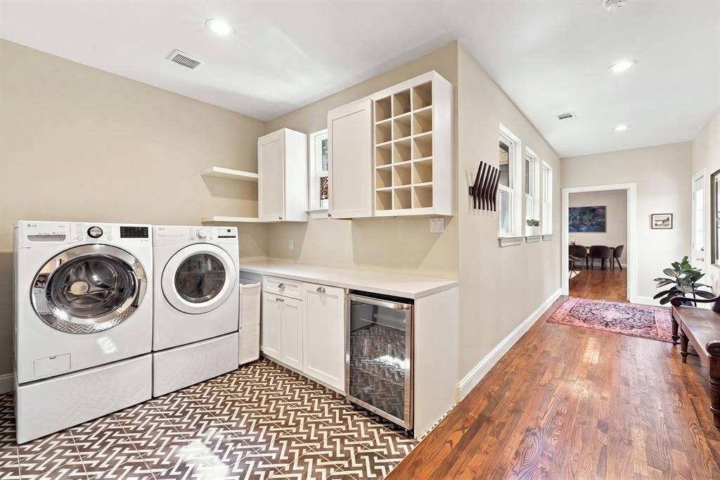 9236 Chiswell Road, Dallas, TX 75238 9236 Chiswell Road, Dallas, TX 75238