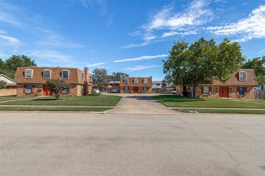 Property photo for 1901 W Shields, #1903, 1905, 1907, 1909, 1, Sherman, TX