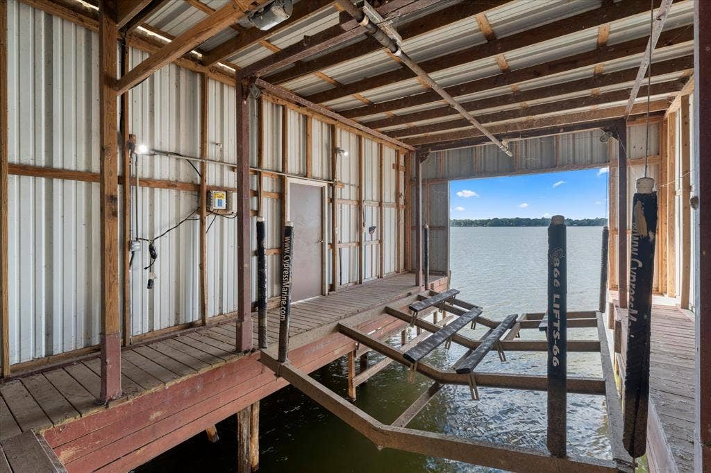 236 County Road 1422, Quitman, TX 75783 Boat Lifts
