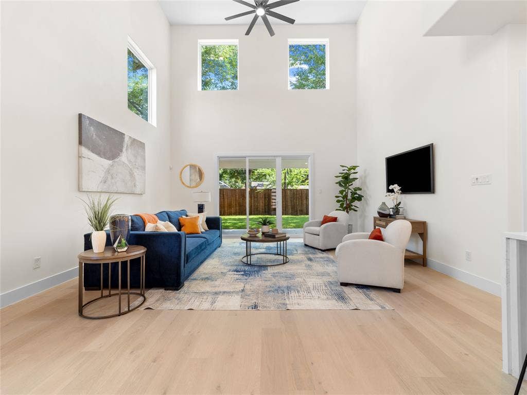 426 Martinique Avenue, Dallas, TX 75223 426 Martinique Avenue, Dallas, TX 75223