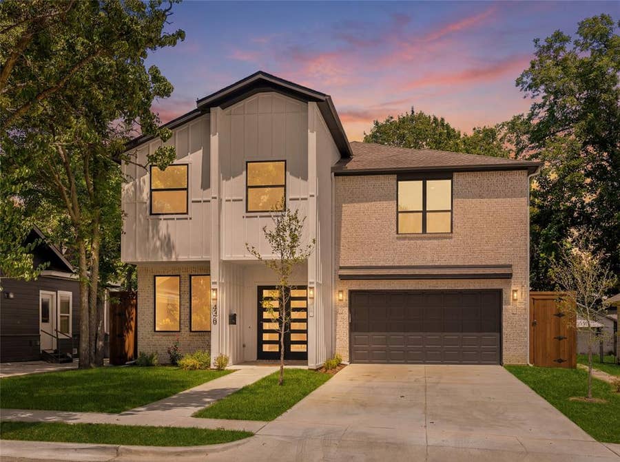 Property photo for 426 Martinique Avenue, Dallas, TX