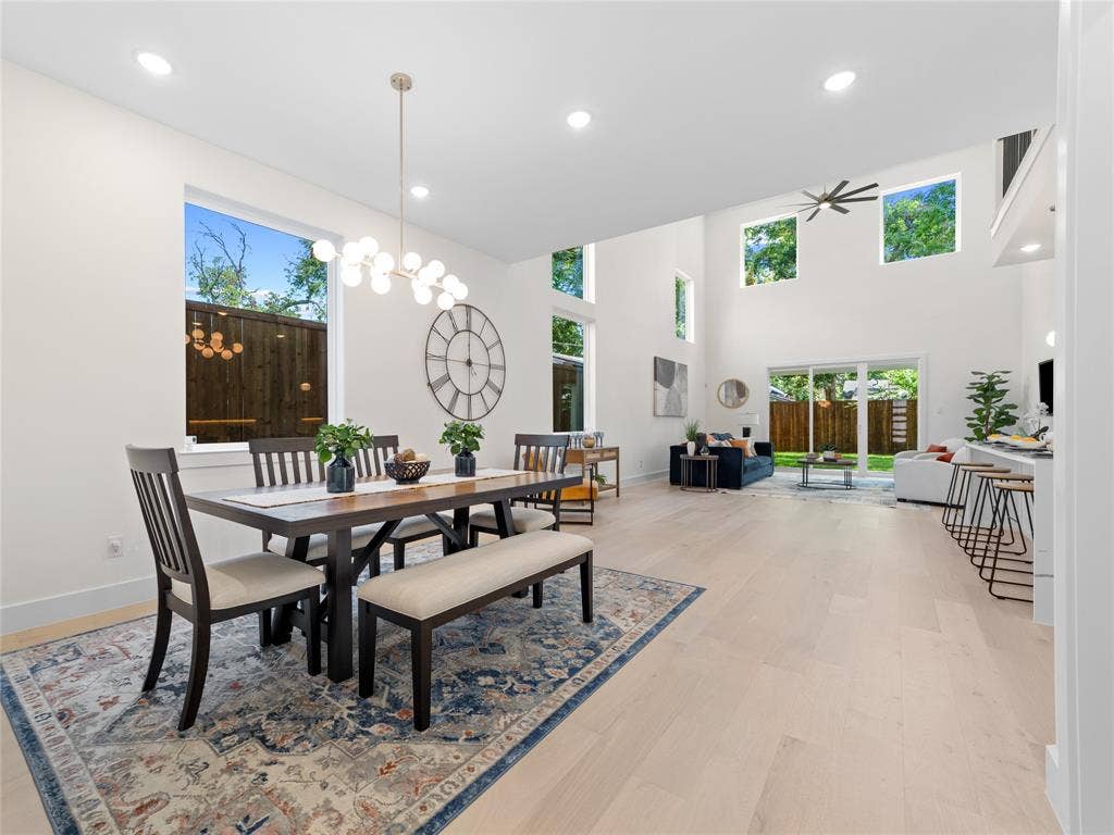 426 Martinique Avenue, Dallas, TX 75223 426 Martinique Avenue, Dallas, TX 75223
