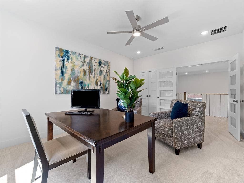 426 Martinique Avenue, Dallas, TX 75223 426 Martinique Avenue, Dallas, TX 75223