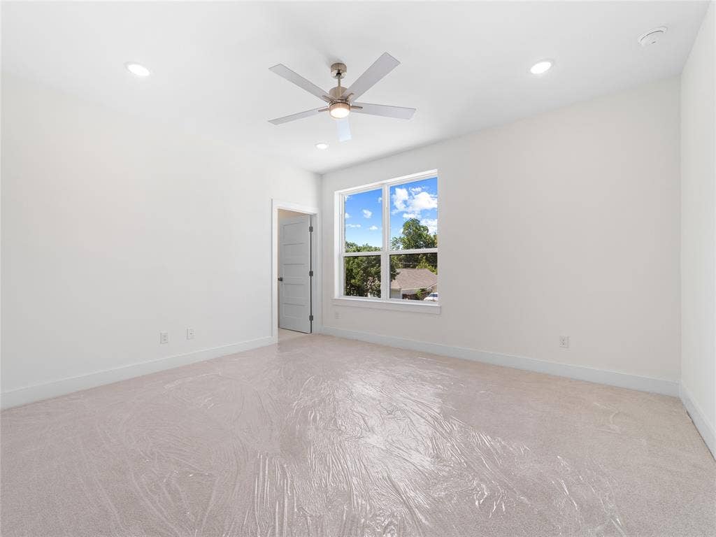 426 Martinique Avenue, Dallas, TX 75223 426 Martinique Avenue, Dallas, TX 75223