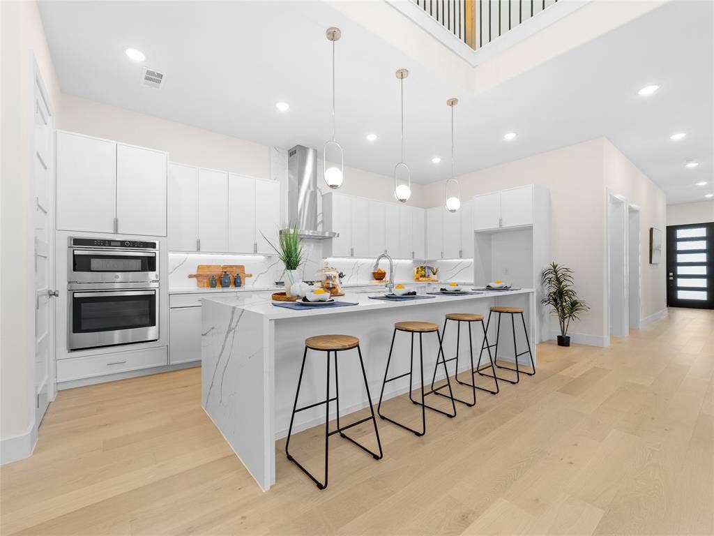 426 Martinique Avenue, Dallas, TX 75223 426 Martinique Avenue, Dallas, TX 75223