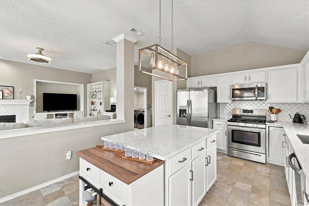 2914 Beau Drive, Mesquite, TX 75181