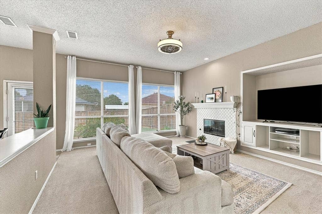 2914 Beau Drive, Mesquite, TX 75181