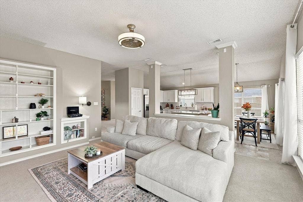 2914 Beau Drive, Mesquite, TX 75181