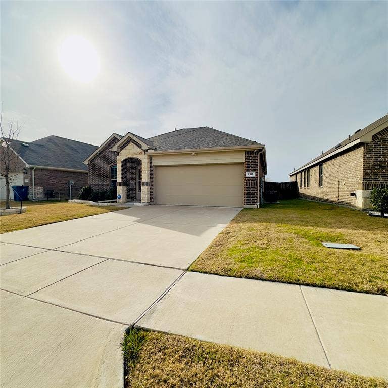 2513 Real Quiet Drive, Forney, TX 75126 2513 Real Quiet Drive, Forney, TX 75126