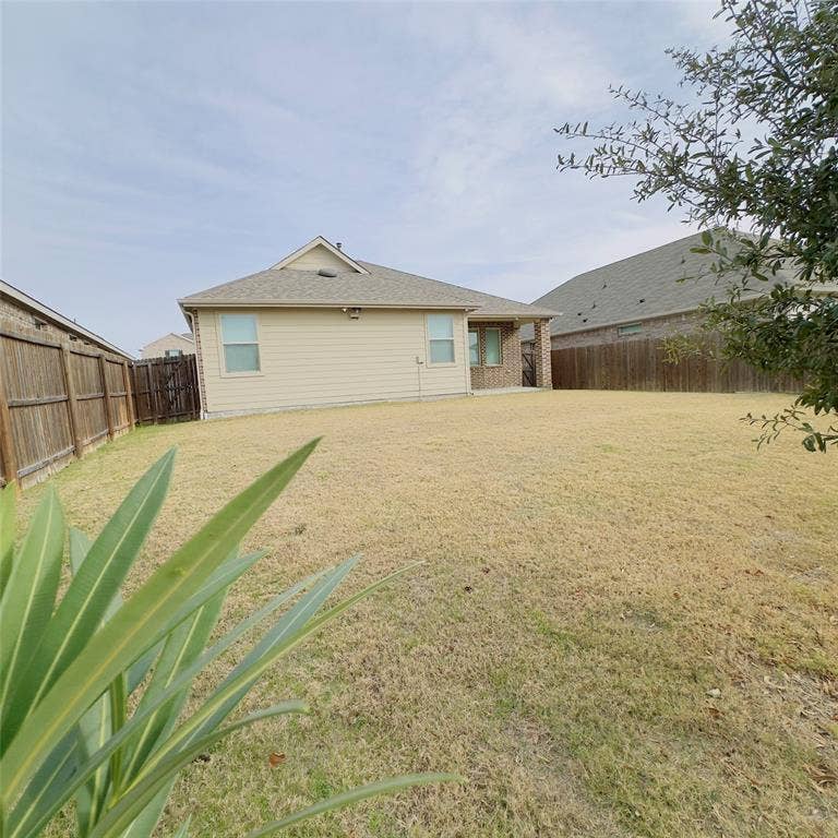 2513 Real Quiet Drive, Forney, TX 75126 2513 Real Quiet Drive, Forney, TX 75126