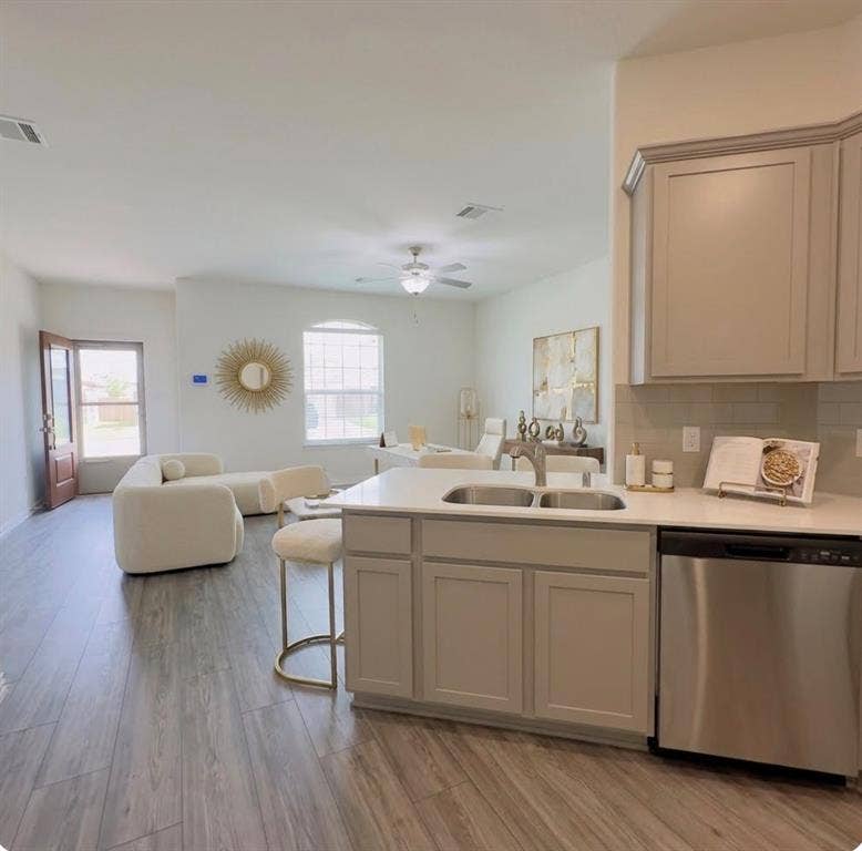 2513 Real Quiet Drive, Forney, TX 75126 Virtually staged