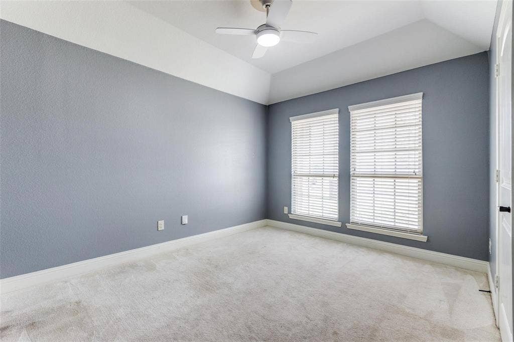 10220 Bennet Drive, McKinney, TX 75072 10220 Bennet Drive, McKinney, TX 75072