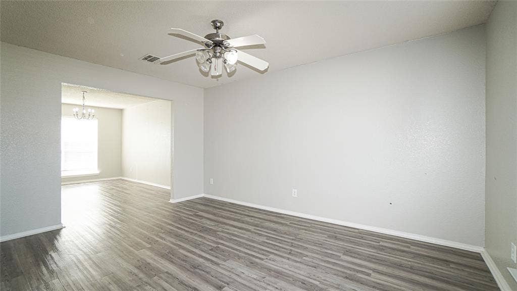 1435 Thibodaux Drive, Greenville, TX 75402 1435 Thibodaux Drive, Greenville, TX 75402