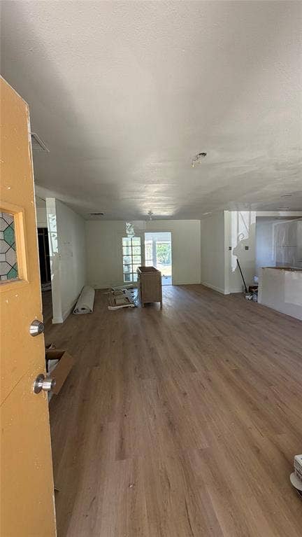 1121 S Brighton Avenue, Dallas, TX 75208