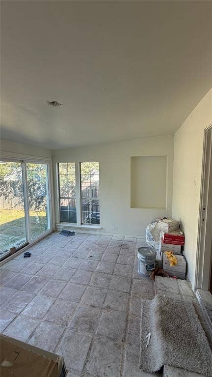 1121 S Brighton Avenue, Dallas, TX 75208