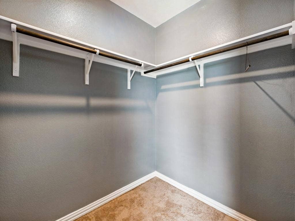 9212 Marilyn Place, Dallas, TX 75227