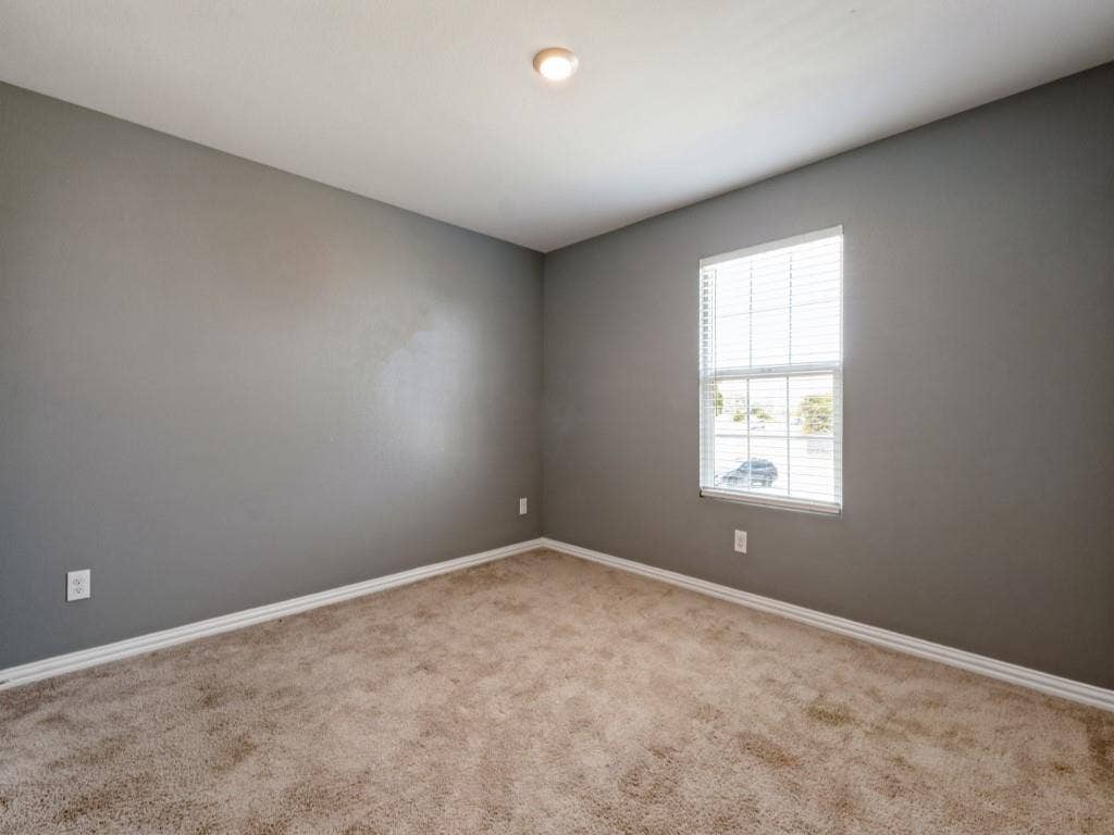 9212 Marilyn Place, Dallas, TX 75227