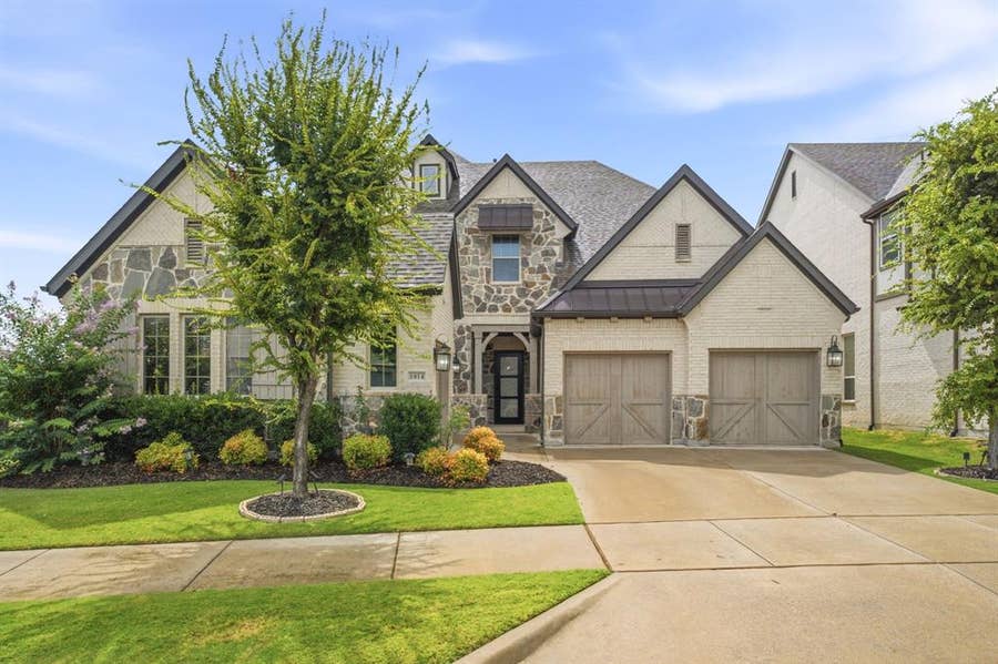 Property photo for 1014 Devonshire Drive, Allen, TX