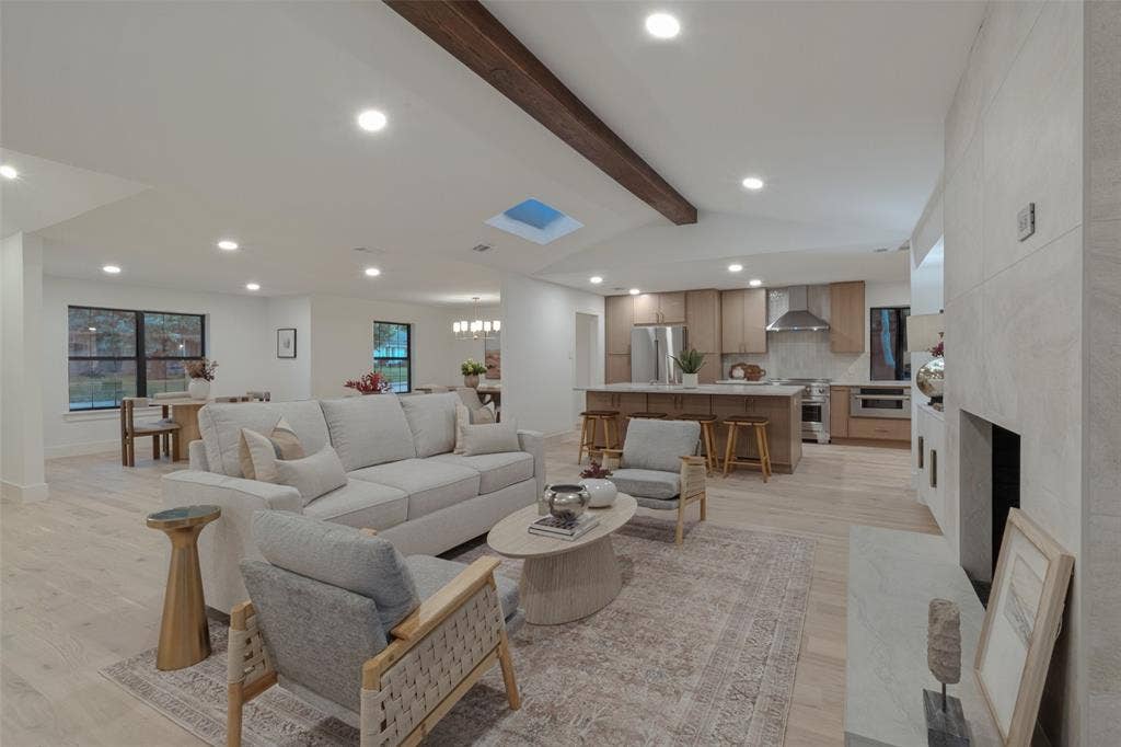 6233 Chesley Lane, Dallas, TX 75214
