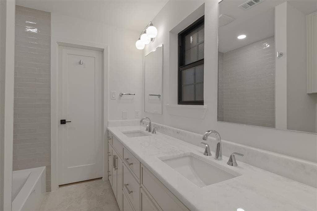 6233 Chesley Lane, Dallas, TX 75214