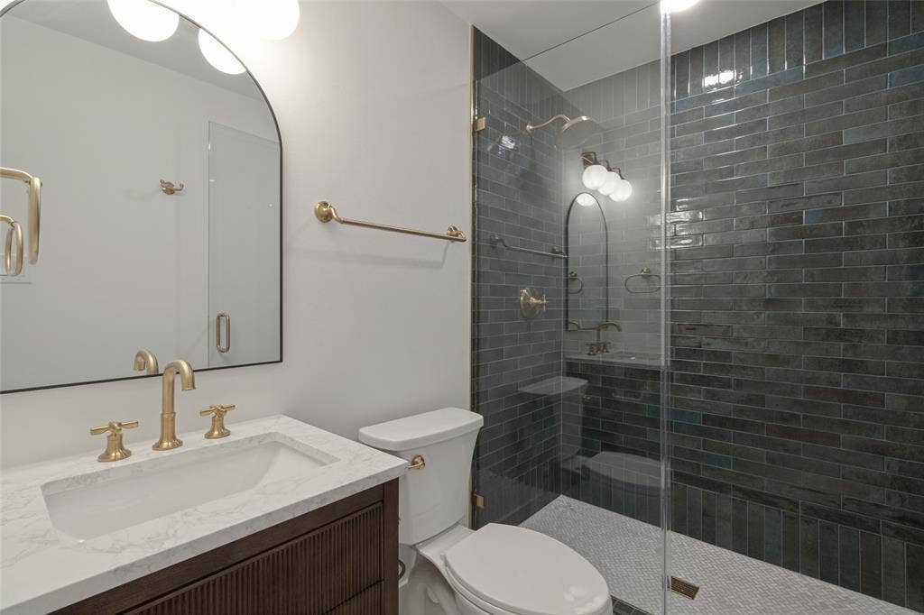 6233 Chesley Lane, Dallas, TX 75214