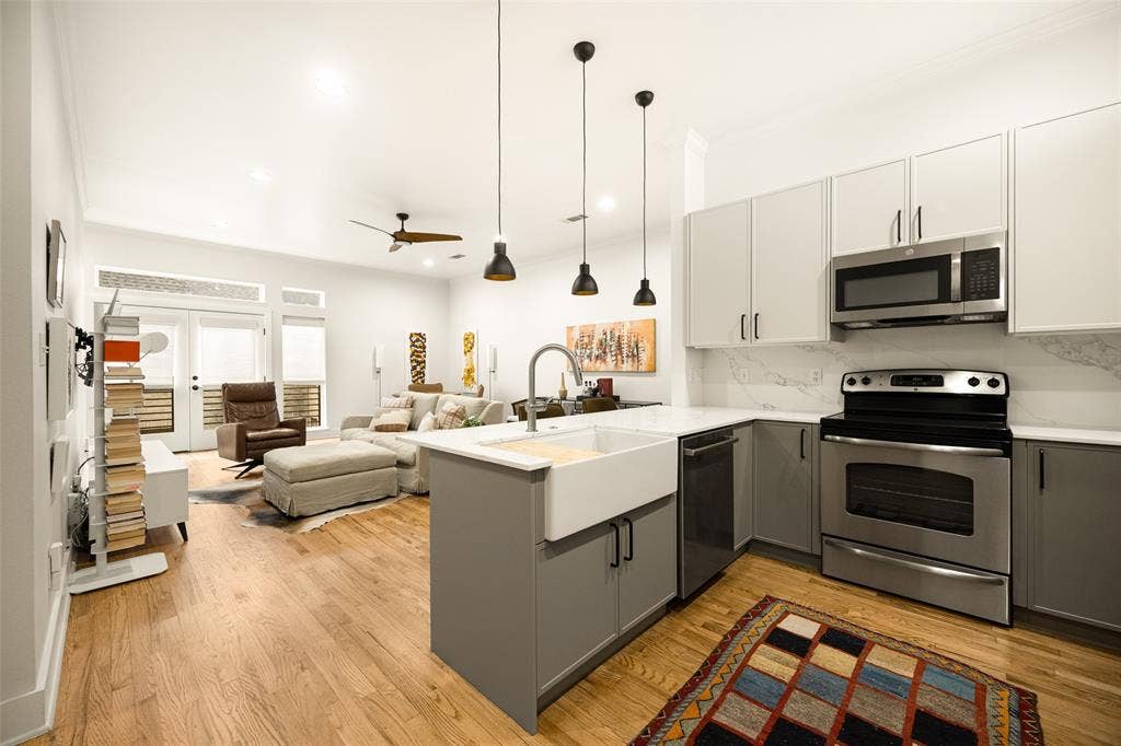 5711 Ross Avenue, #6, Dallas, TX 75206 5711 Ross Avenue, #6, Dallas, TX 75206