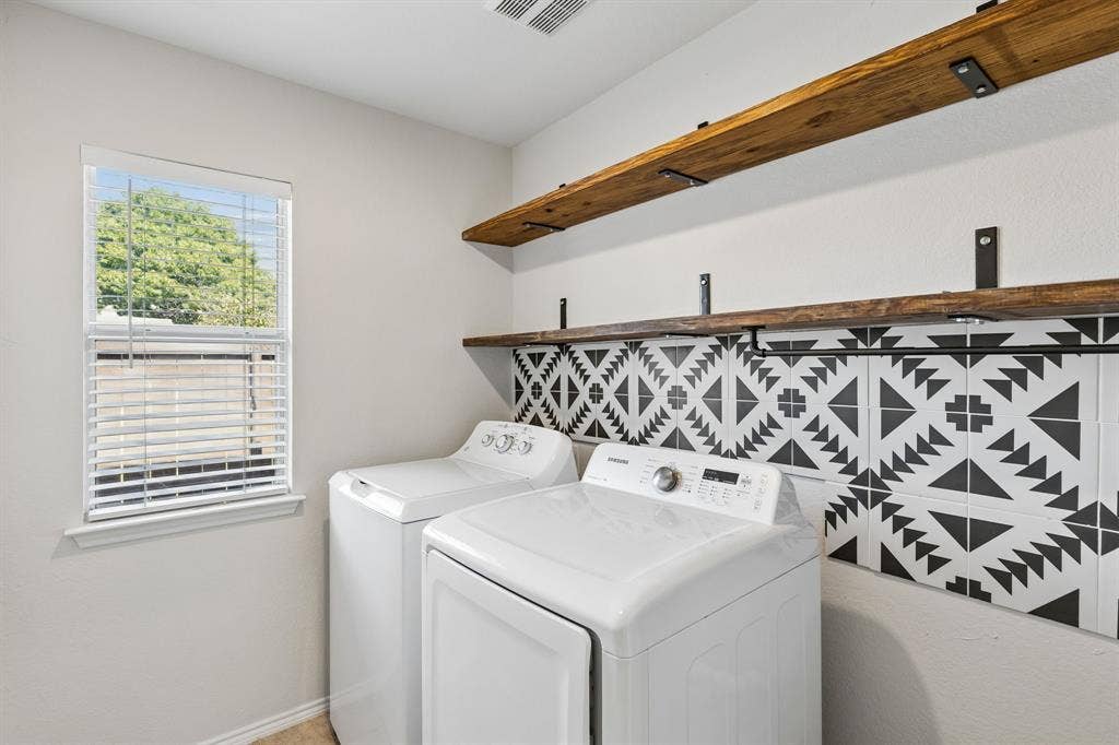 1592 Mahogany Drive, Allen, TX 75002 1592 Mahogany Drive, Allen, TX 75002