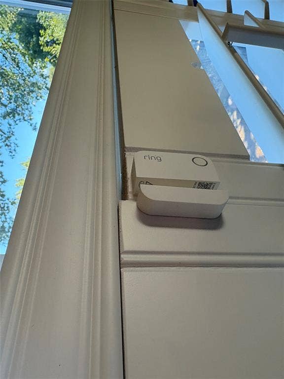 1592 Mahogany Drive, Allen, TX 75002 Ring sensors on all windows and doors