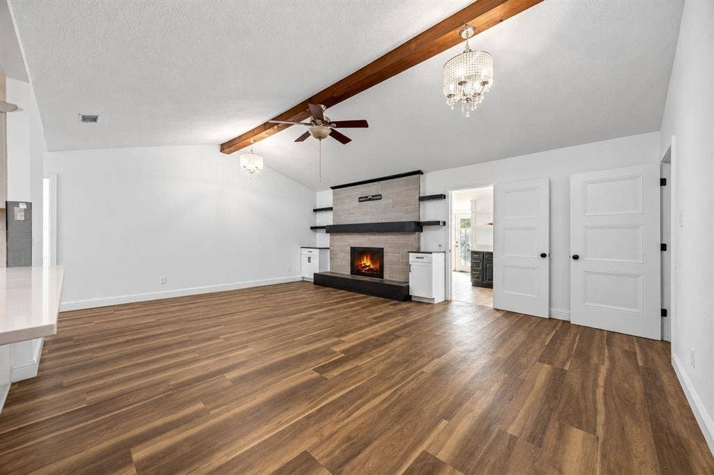 232 Highridge Drive, DeSoto, TX 75115 232 Highridge Drive, DeSoto, TX 75115
