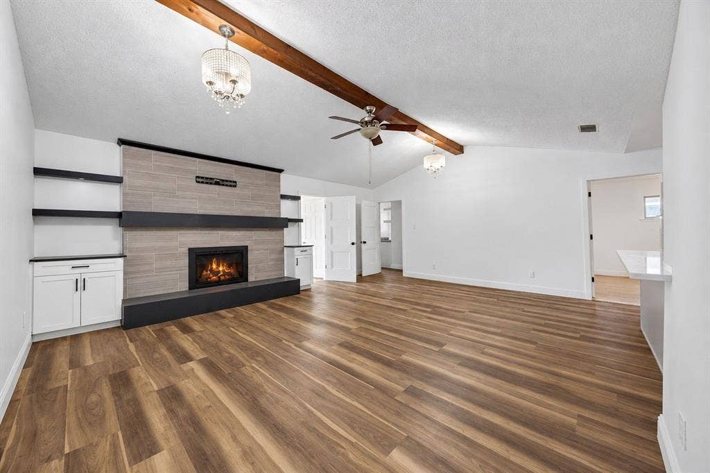 232 Highridge Drive, DeSoto, TX 75115 232 Highridge Drive, DeSoto, TX 75115