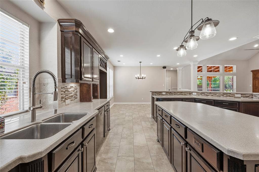 2508 Mitchell Drive, Plano, TX 75025 2508 Mitchell Drive, Plano, TX 75025