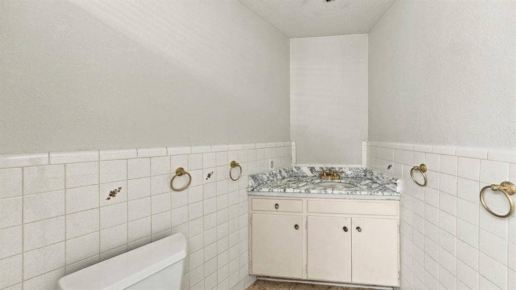 717 Oyster Hill Street, Weatherford, TX 76086