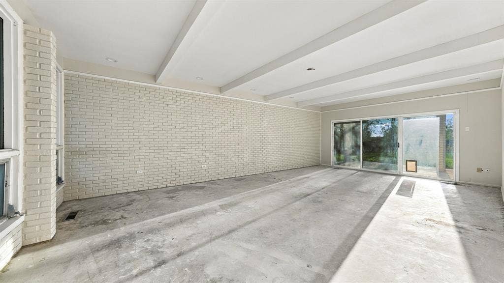 717 Oyster Hill Street, Weatherford, TX 76086