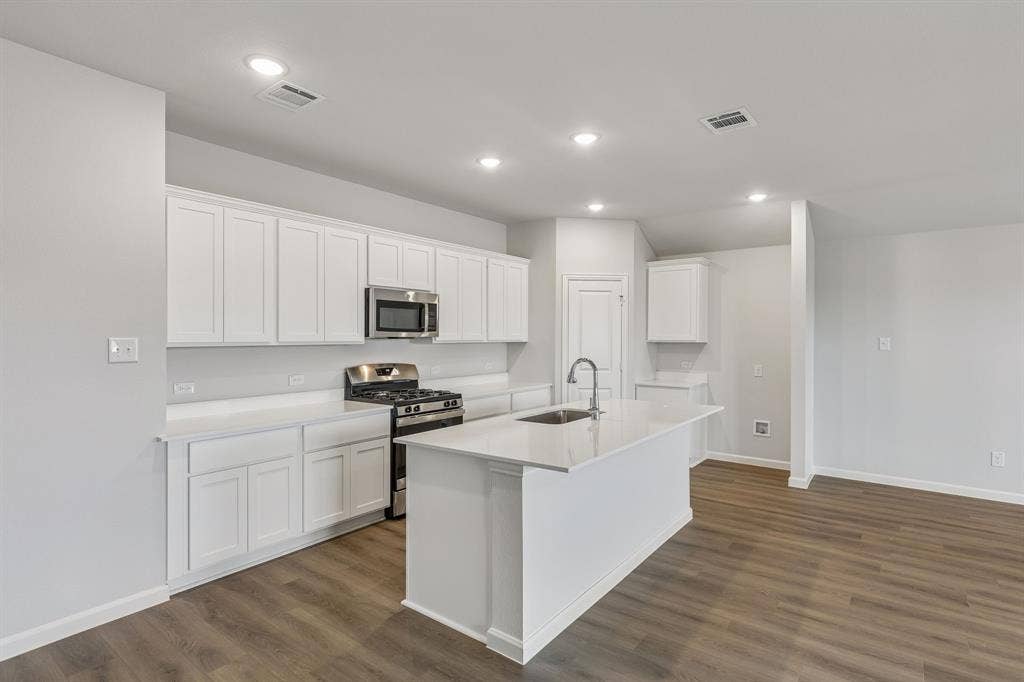 3727 Clearview Ranch Drive, Royse City, TX 75189 Representative (4).jpg